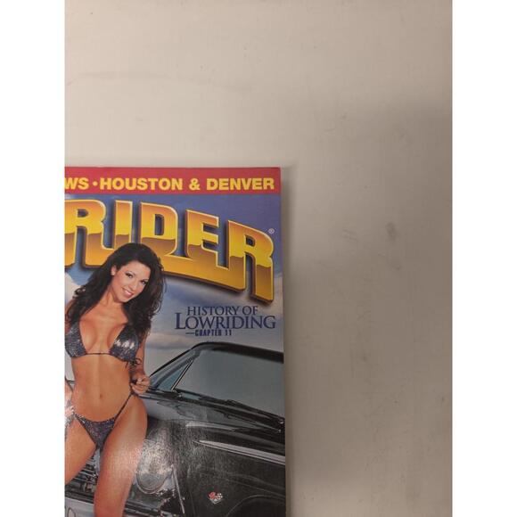 Low Rider Magazine / November 2001 / Three Time Sweepstakes Champs - Picture 4 of 6